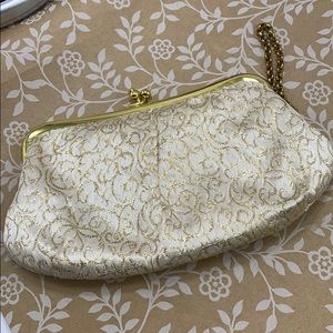EUC vintage St Thomas formal gold&off-white clutch